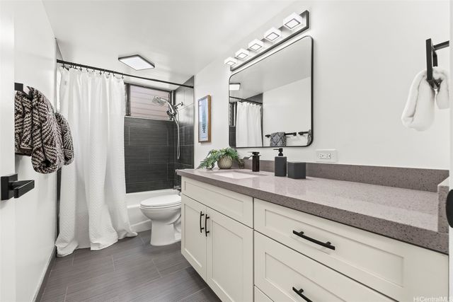 905 Spencer Street 302, Honolulu, HI 96822