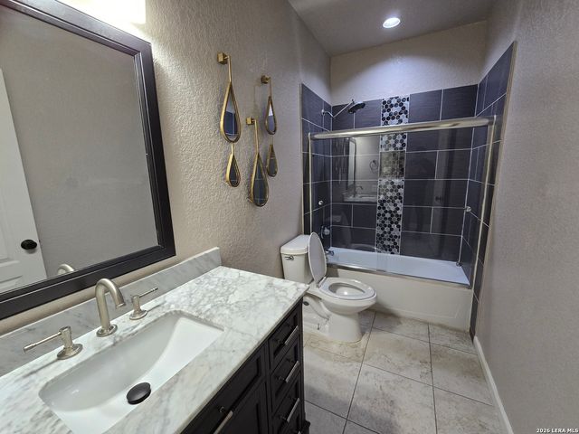 6510 Woodbell, Live Oak, TX 78233