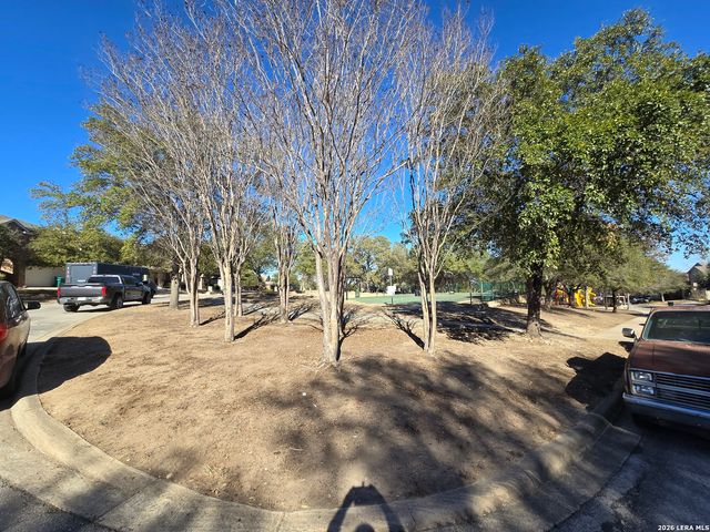 6510 Woodbell, Live Oak, TX 78233