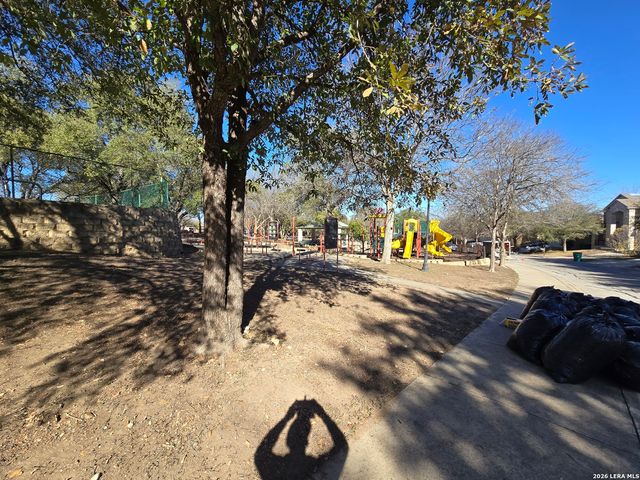 6510 Woodbell, Live Oak, TX 78233