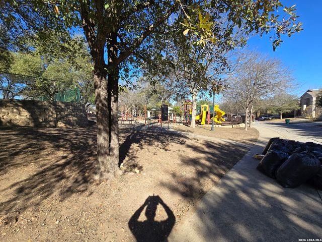 6510 Woodbell, Live Oak, TX 78233