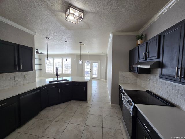 6510 Woodbell, Live Oak, TX 78233