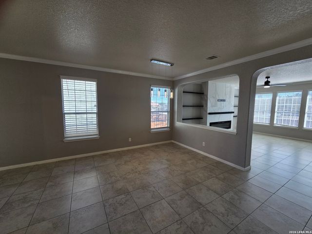 6510 Woodbell, Live Oak, TX 78233