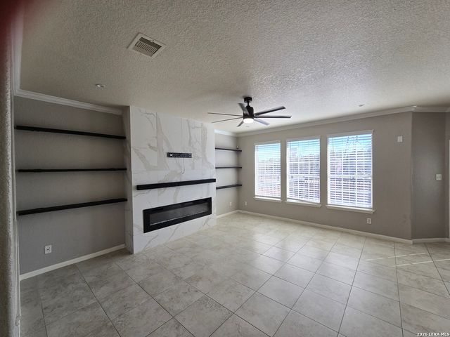 6510 Woodbell, Live Oak, TX 78233