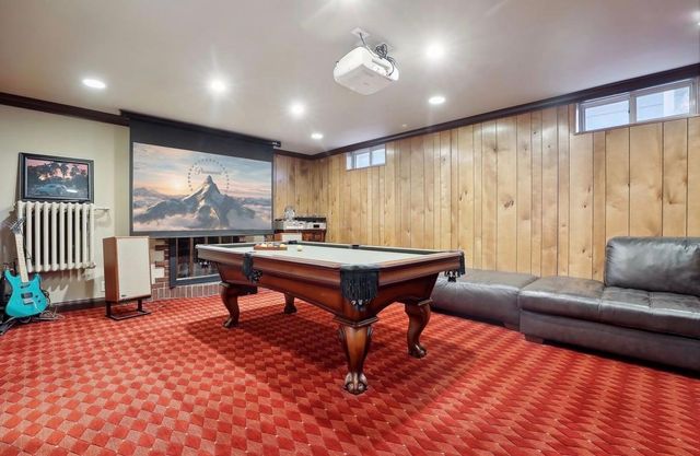 1005 Cedar Lake Road S, Minneapolis, MN 55405