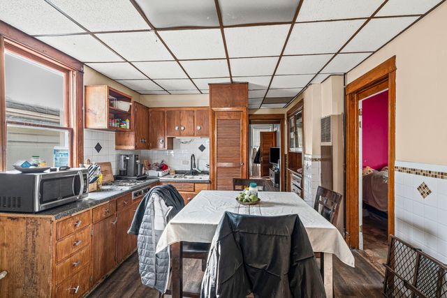 2139 N Long Avenue, Chicago, IL 60639