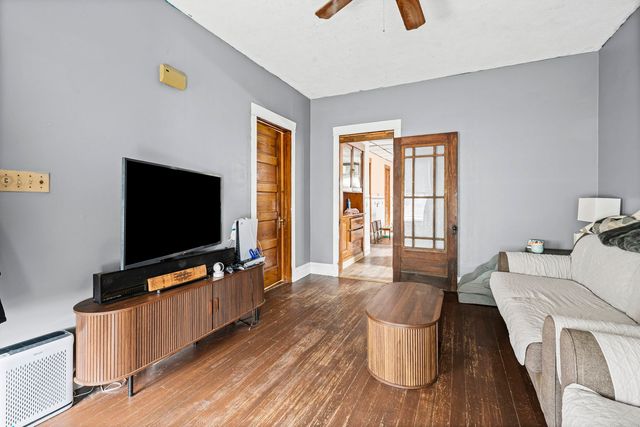 2139 N Long Avenue, Chicago, IL 60639