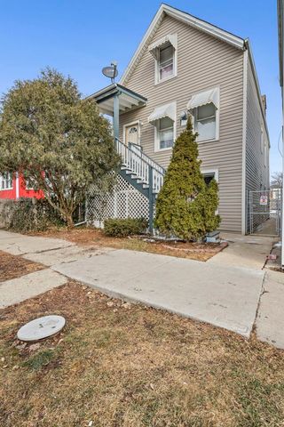 2139 N Long Avenue, Chicago, IL 60639