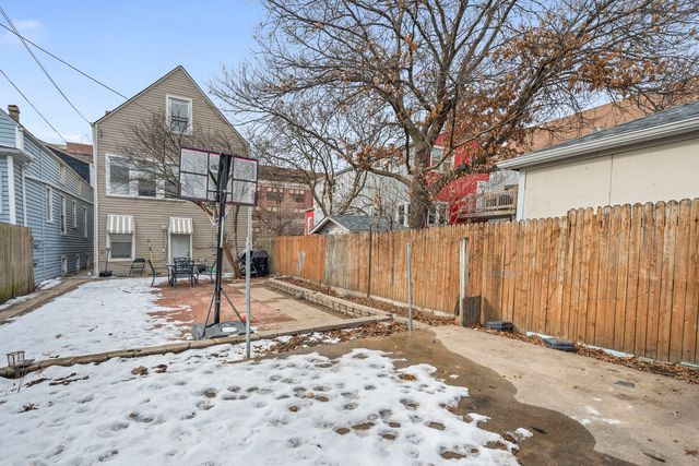 2139 N Long Avenue, Chicago, IL 60639