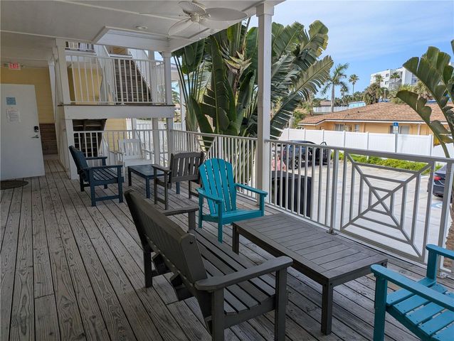 6732 SARASEA CIRCLE 104C, Sarasota, FL 34242
