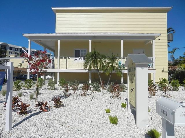 6732 SARASEA CIRCLE 104C, Sarasota, FL 34242