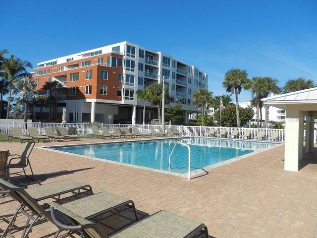 6732 SARASEA CIRCLE 104C, Sarasota, FL 34242
