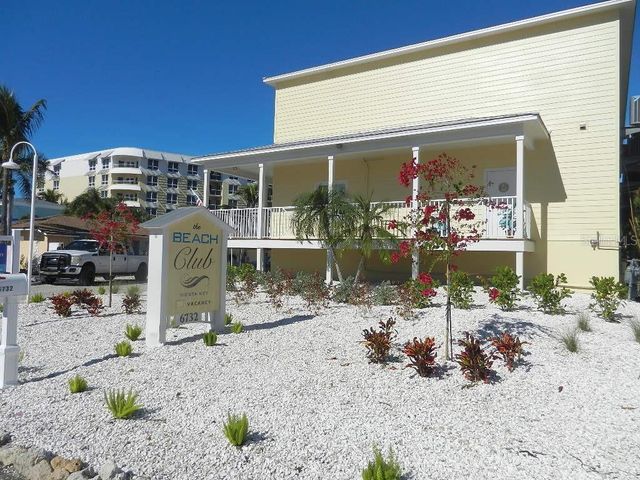 6732 SARASEA CIRCLE 104C, Sarasota, FL 34242