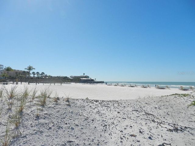 6732 SARASEA CIRCLE 104C, Sarasota, FL 34242
