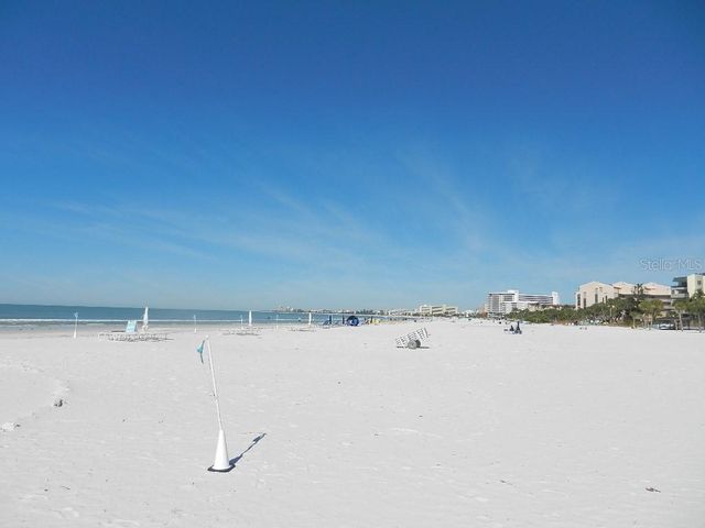 6732 SARASEA CIRCLE 104C, Sarasota, FL 34242
