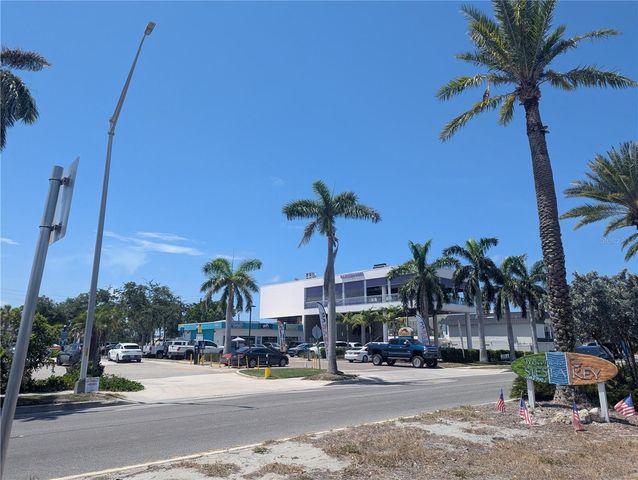 6732 SARASEA CIRCLE 104C, Sarasota, FL 34242