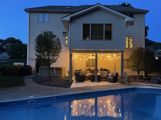 7886 Finnagen Drive, Mattawan, MI 49071