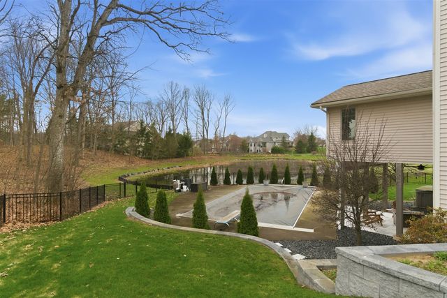 7886 Finnagen Drive, Mattawan, MI 49071