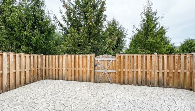 110 QUINTON OAKS CIR, Stephens City, VA 22655