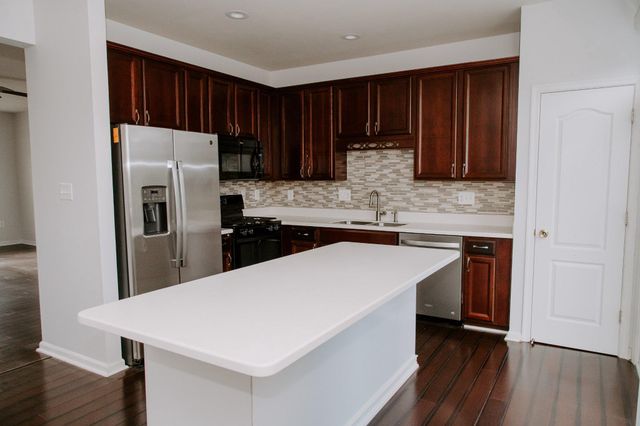 110 QUINTON OAKS CIR, Stephens City, VA 22655