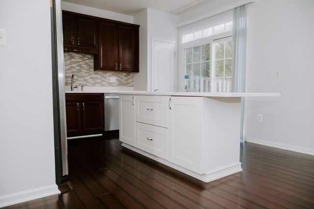 110 QUINTON OAKS CIR, Stephens City, VA 22655