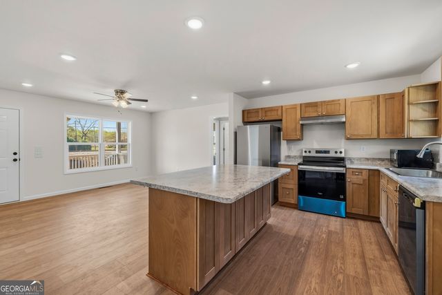 509 Carlton Ave., Union Point, GA 30669