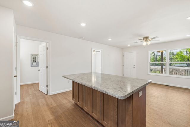 509 Carlton Ave., Union Point, GA 30669