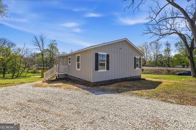 509 Carlton Ave., Union Point, GA 30669