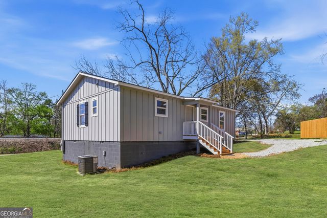 509 Carlton Ave., Union Point, GA 30669