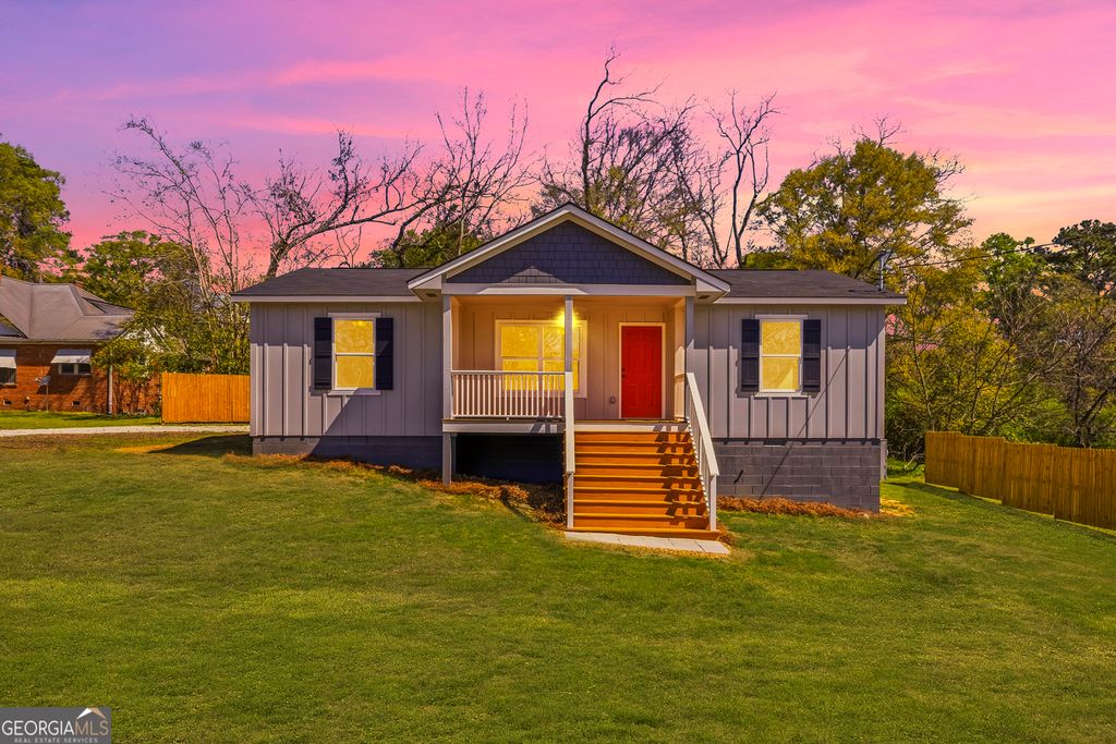 509 Carlton Ave., Union Point, GA 30669