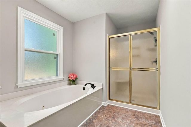 2819 Livsey Drive, Tucker, GA 30084