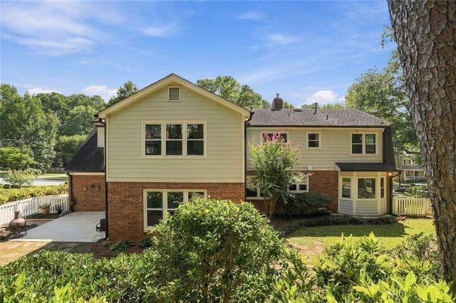 2819 Livsey Drive, Tucker, GA 30084