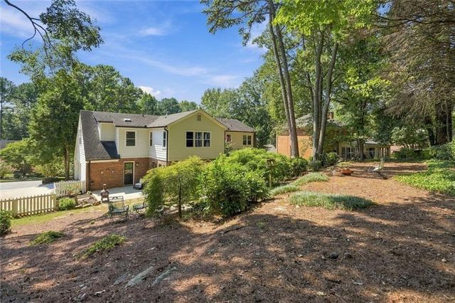 2819 Livsey Drive, Tucker, GA 30084