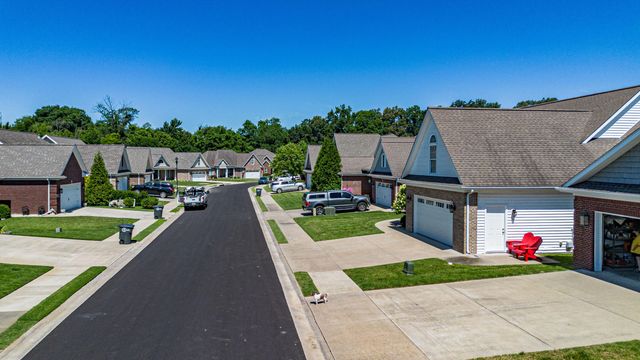 3241 Sandpiper Circle, Paducah, KY 42001