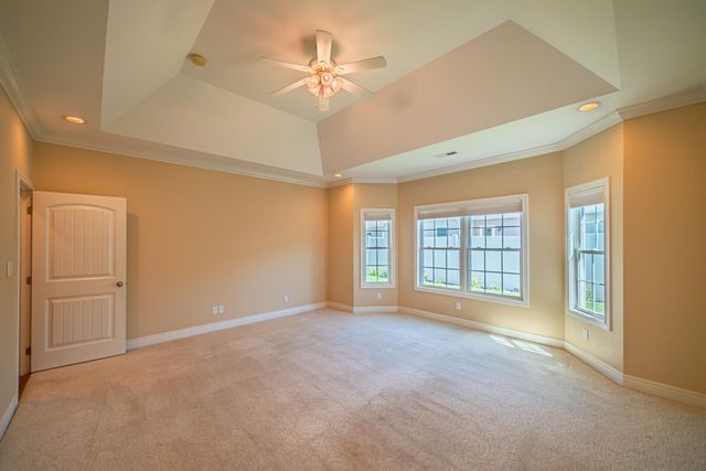 3241 Sandpiper Circle, Paducah, KY 42001