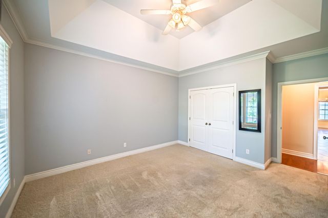 3241 Sandpiper Circle, Paducah, KY 42001
