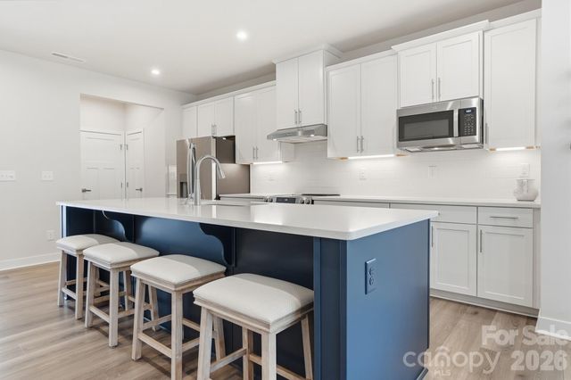 2913 Matthews Indian Trail Road, Matthews, NC 28104