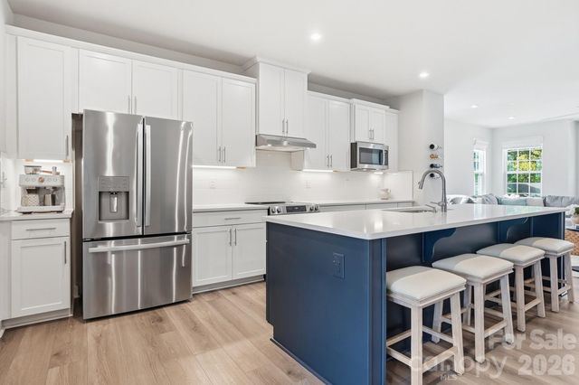 2913 Matthews Indian Trail Road, Matthews, NC 28104