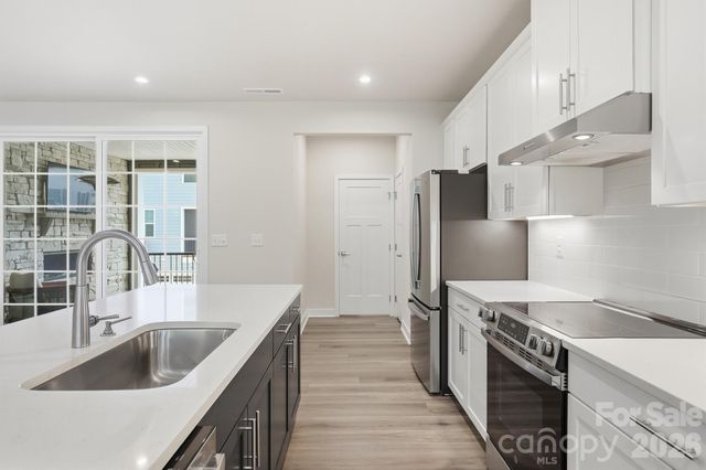 2913 Matthews Indian Trail Road, Matthews, NC 28104