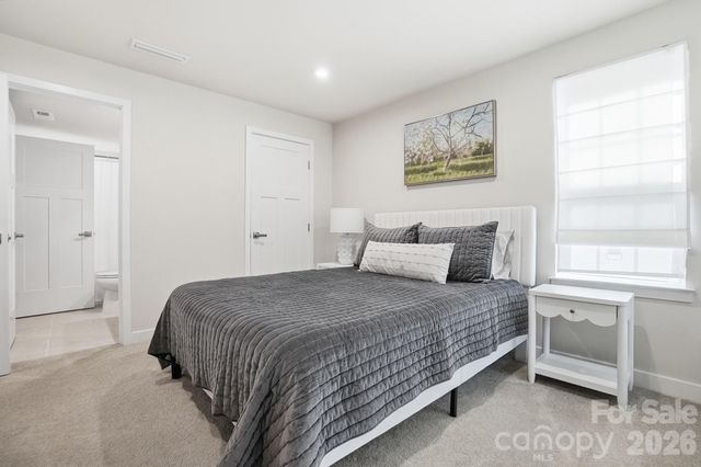 2913 Matthews Indian Trail Road, Matthews, NC 28104