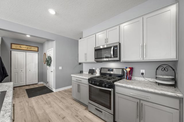 11201 132nd Circle N, Dayton, MN 55327