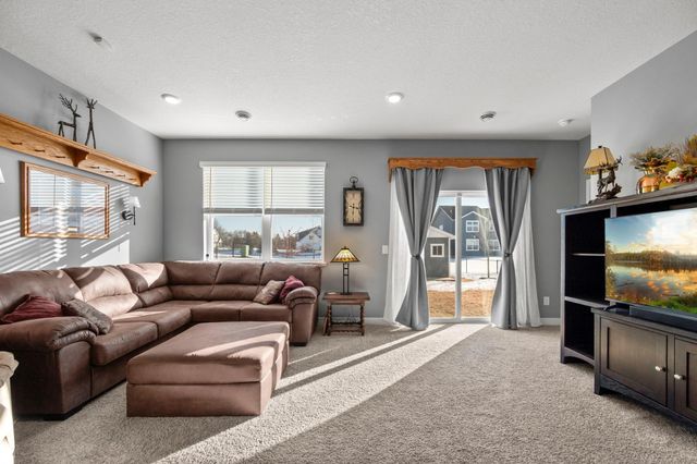 11201 132nd Circle N, Dayton, MN 55327