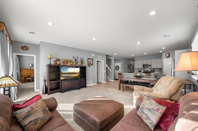 11201 132nd Circle N, Dayton, MN 55327