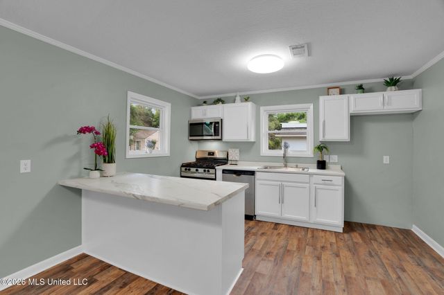 319 Ford Drive, Petal, MS 39465