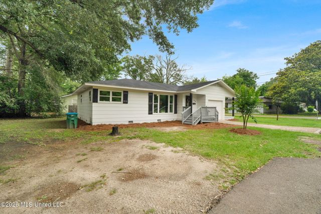319 Ford Drive, Petal, MS 39465