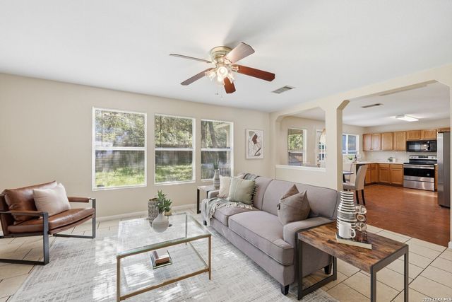 6114 ROLLING FOREST DR, San Antonio, TX 78250
