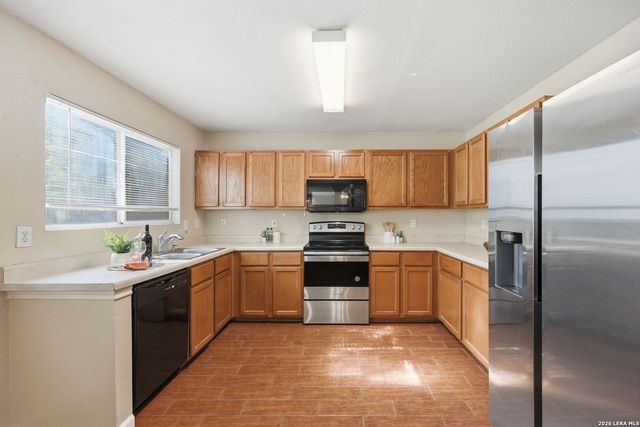 6114 ROLLING FOREST DR, San Antonio, TX 78250
