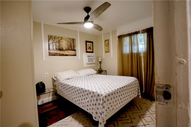 7296 N Ligurta Road, Golden Valley, AZ 86413