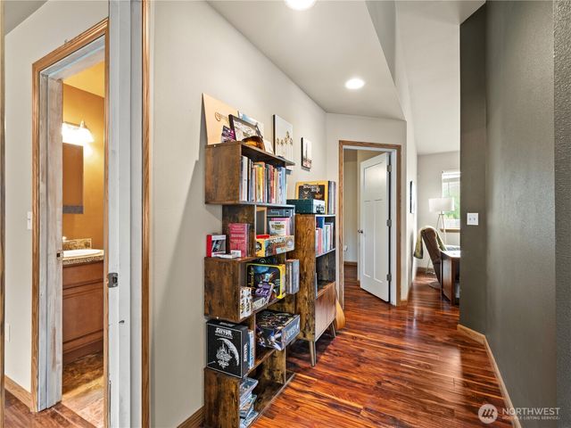 16508 Suntree Court SE, Yelm, WA 98597