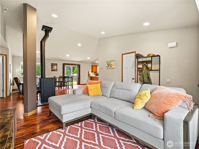 16508 Suntree Court SE, Yelm, WA 98597